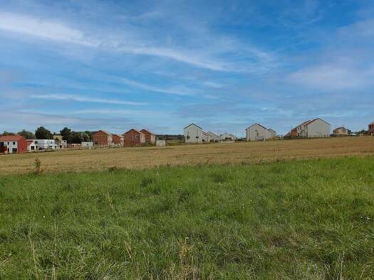 Terrain constructible viabilisé à vendre 100 354 € 404 m² de terrain Pontoy 57420