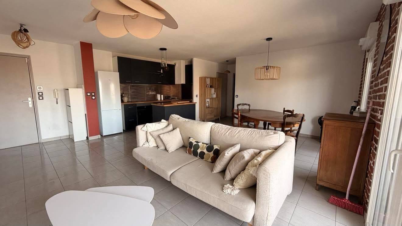 Appartement 2 pièces 54 m² · à Marseille 3ème Arrondissement · 54 m² · 690 €/mois
