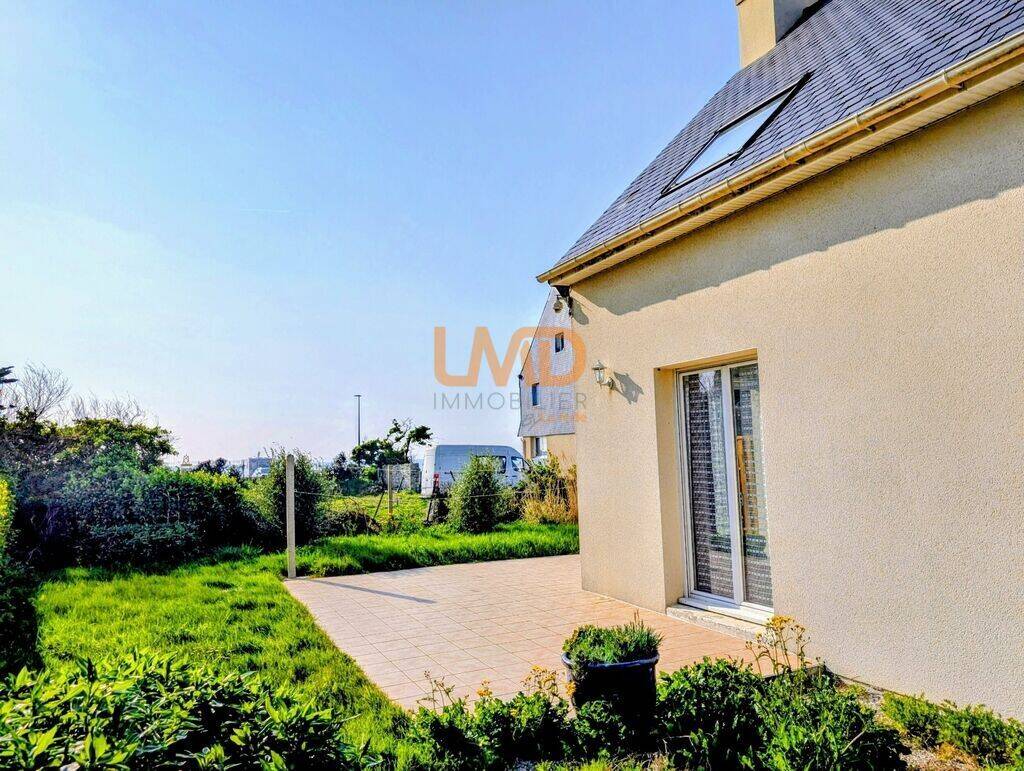 Maison 4 pièces 78 m² · à Saint-Nic · 78 m² · 285 000 €