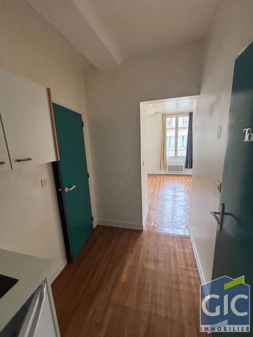 Appartement 1 pièce 25 m² · à Caen · 24,5 m² · 457 €