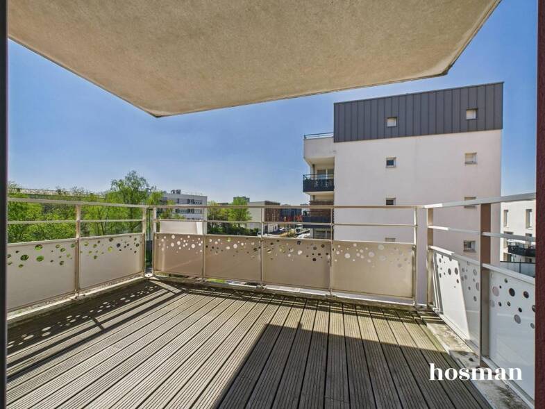Appartement à vendre 186 900 € 3 pièces 2 chambres 61 m² Étage 3/5 Zola Nantes 44100