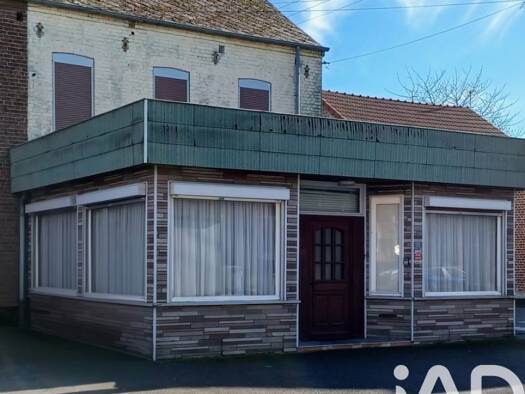 Maison à vendre 76 000 € 5 pièces 3 chambres 135 m² 348 m² de terrain Sud Ouest Ferrière-la-Grande 59680