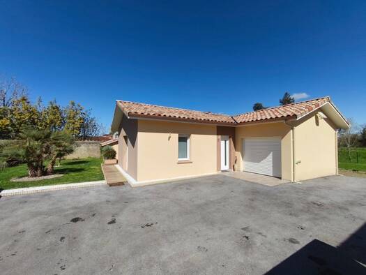 Maison de plain-pied à vendre 284 000 € 4 pièces 3 chambres 90 m² 760 m² de terrain Rive Gauche Aire-sur-l'Adour 40800