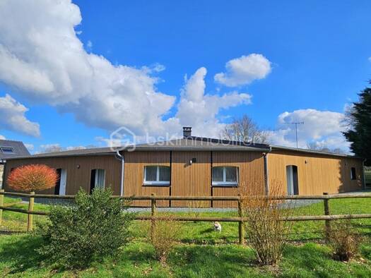 Maison à vendre 530 000 € 12 pièces 7 chambres 266 m² 80 000 m² de terrain Plessé 44630