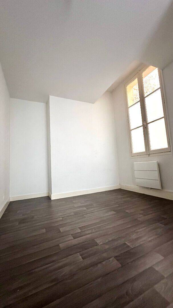 Appartement 3 pièces 54 m² · à Bordeaux · 54 m² · 813 €