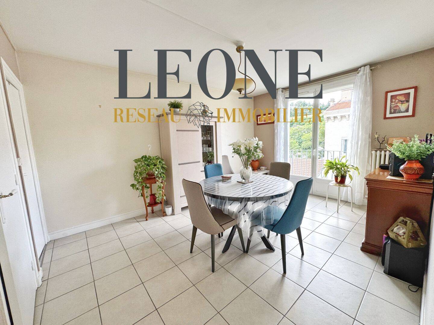Appartement 3 pièces 56 m² · à Rive-de-Gier · 56,3 m² · 80 000 €