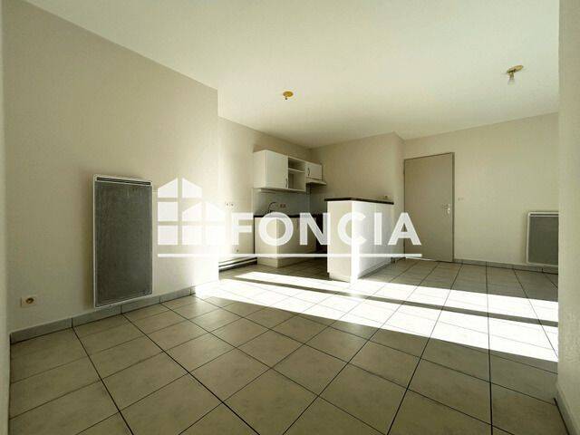 Appartement 3 pièces 53 m² · à Carcassonne · 52,6 m² · 589 €
