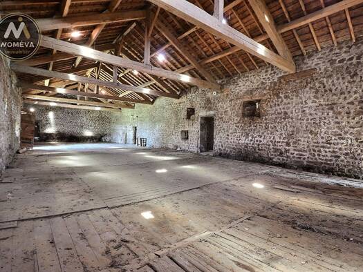 Terrain agricole à vendre 179 000 € 103 m² 2 885 m² de terrain Dunières 43220