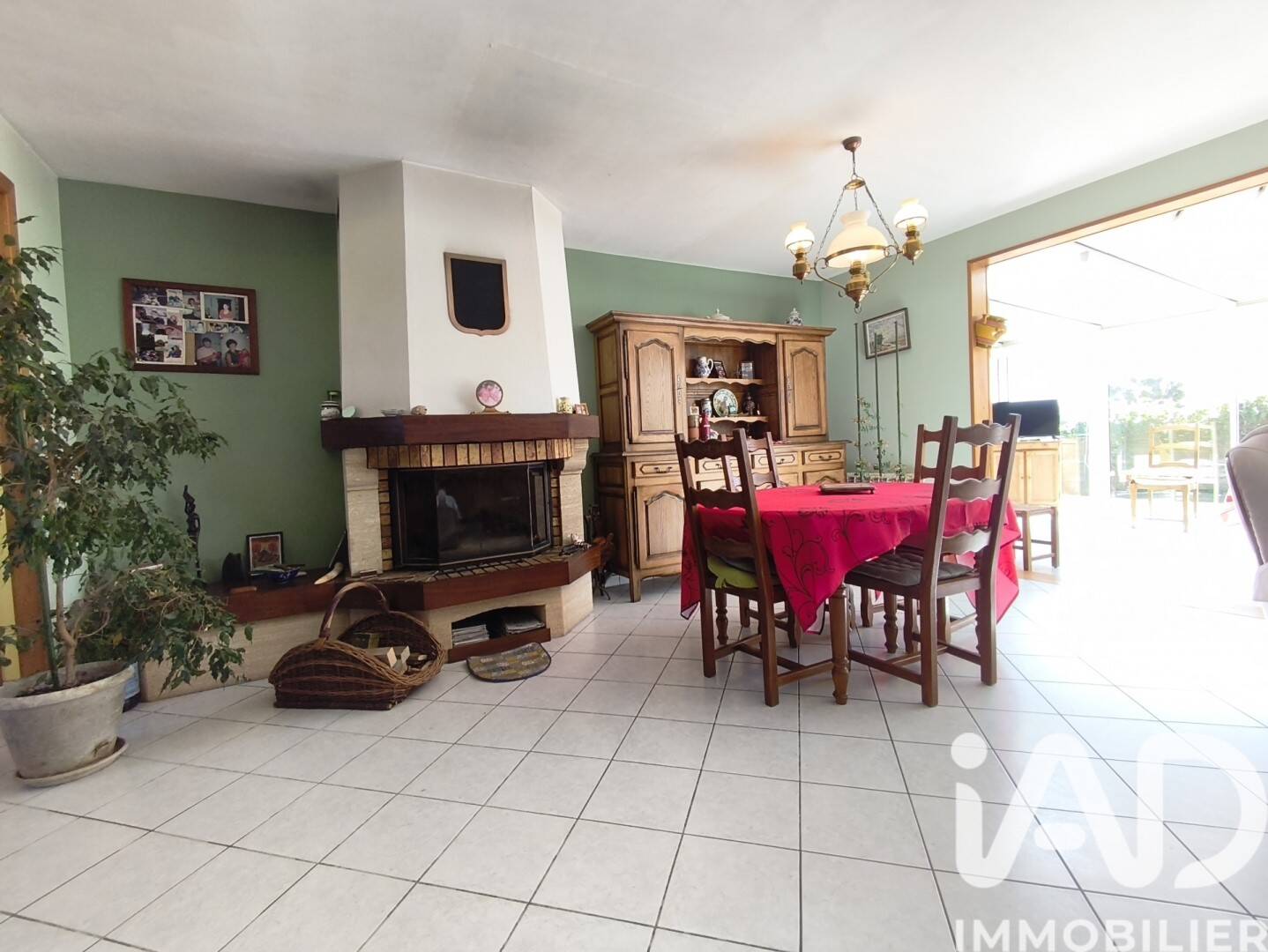 Maison 6 pièces 121 m² · à Beaurepaire · 121 m² · 299 000 €