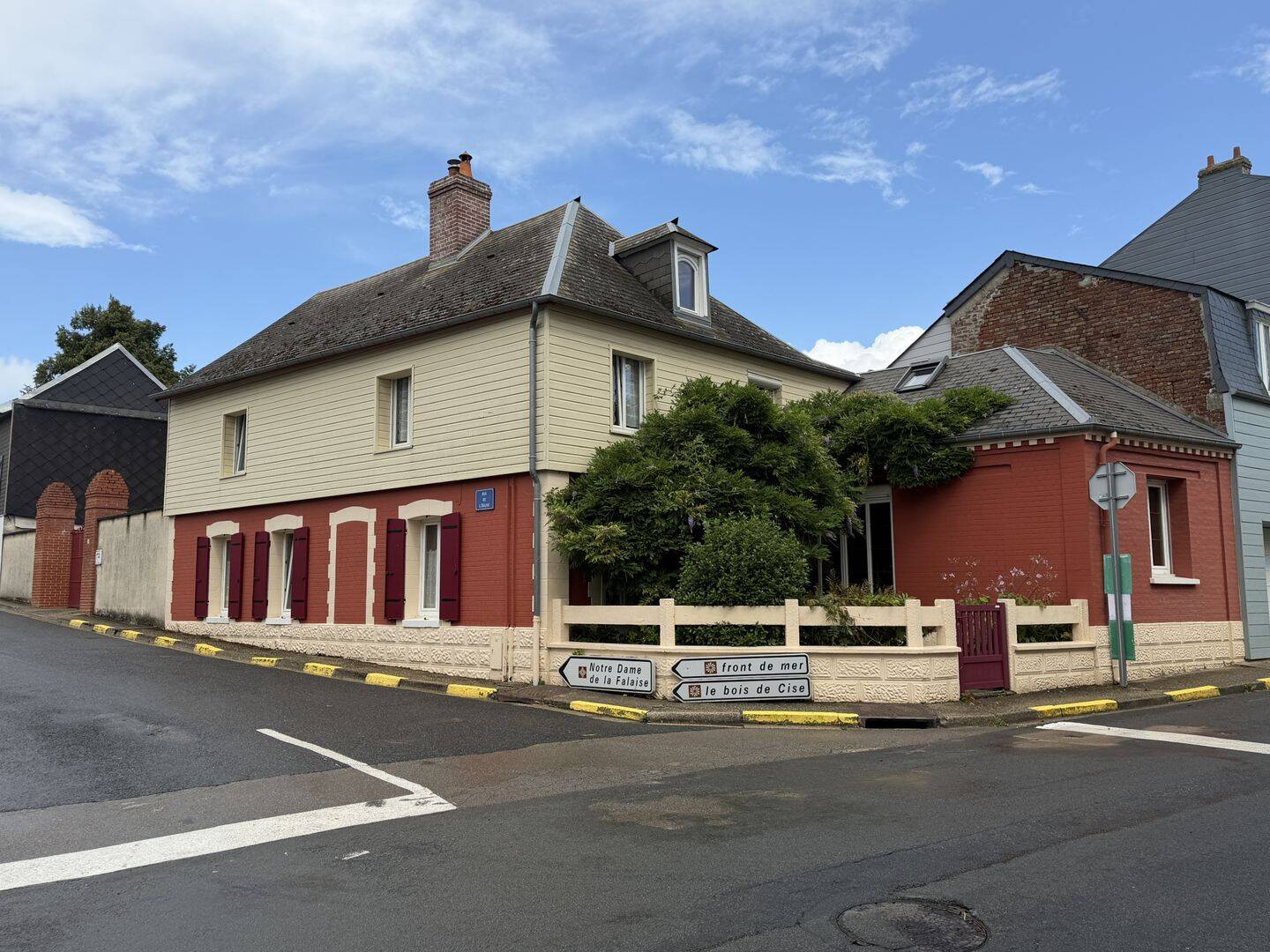 Maison 9 pièces 133 m² · à Saint-Quentin-la-Motte-Croix-au-Bailly · 133 m² · 210 000 €