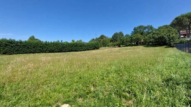 Terrain de 745 m² à Albi - photo 2