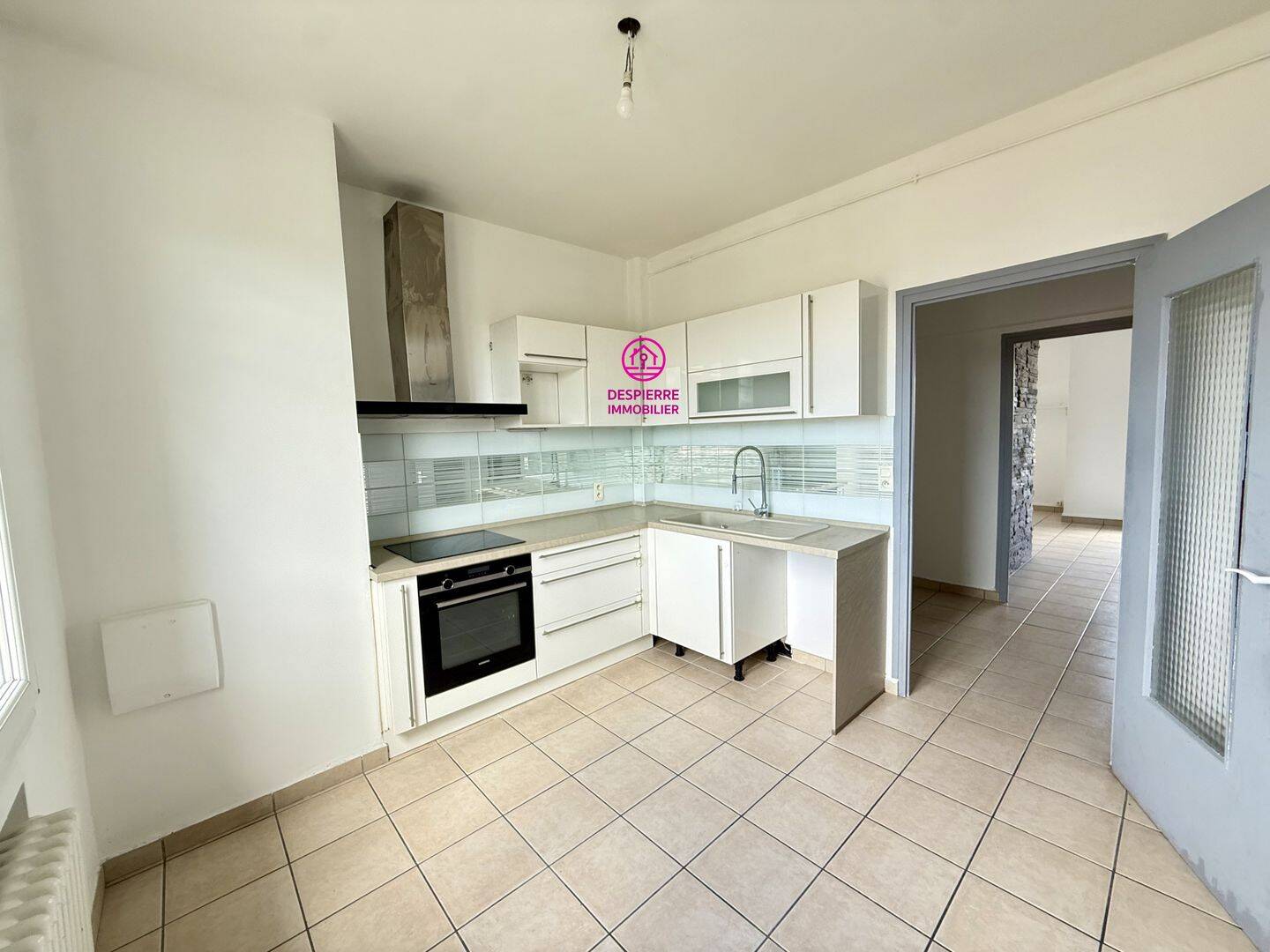 Appartement 3 pièces 80 m² · à Roussillon · 80 m² · 107 000 €