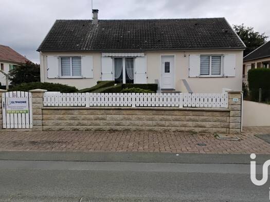 Pavillon à vendre 187 000 € 5 pièces 3 chambres 89 m² 442 m² de terrain Beaumont-sur-Sarthe 72170