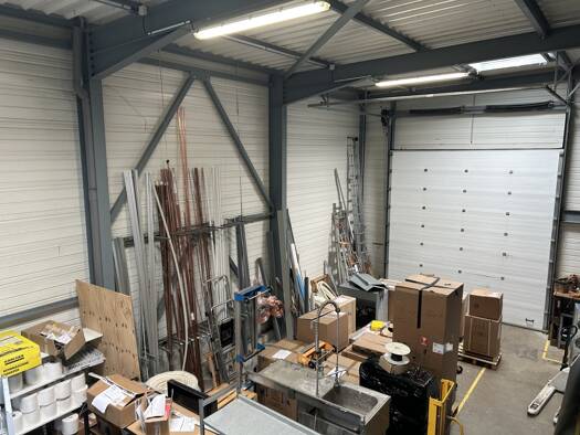 Local d'activités à louer 4 500 € 541,5 m² d'espace de stockage Hôtel de Ville Saint-Nazaire 44600