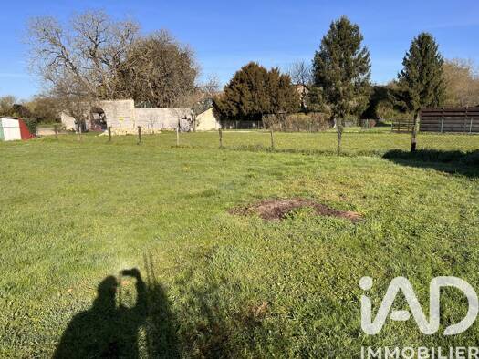 Terrain constructible à vendre 28 000 € 3 796 m² de terrain Sauzé-Vaussais 79190