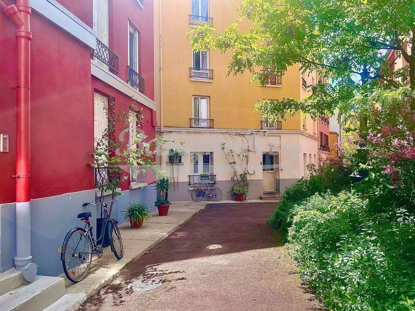 Appartement 2 pièces 40 m² · à Paris 18ème Arrondissement · 40,1 m² · 400 000 €