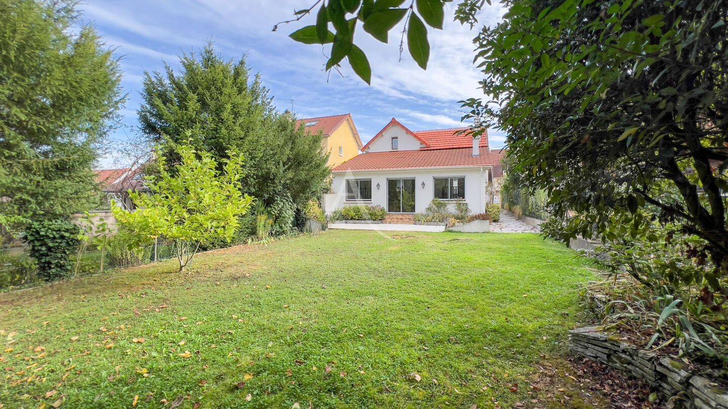 Maison 6 pièces 103 m² · à Brunoy · 103 m² · 352 000 €