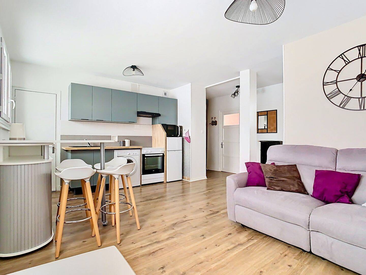 Appartement 3 pièces 49 m² · à Annecy · 49 m² · 1 155 €/mois
