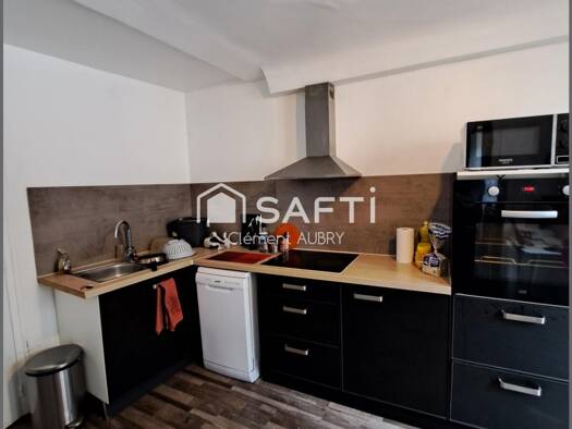 Immeuble à vendre 99 990 € 59 m² Centre et Ecarts Évron 53600