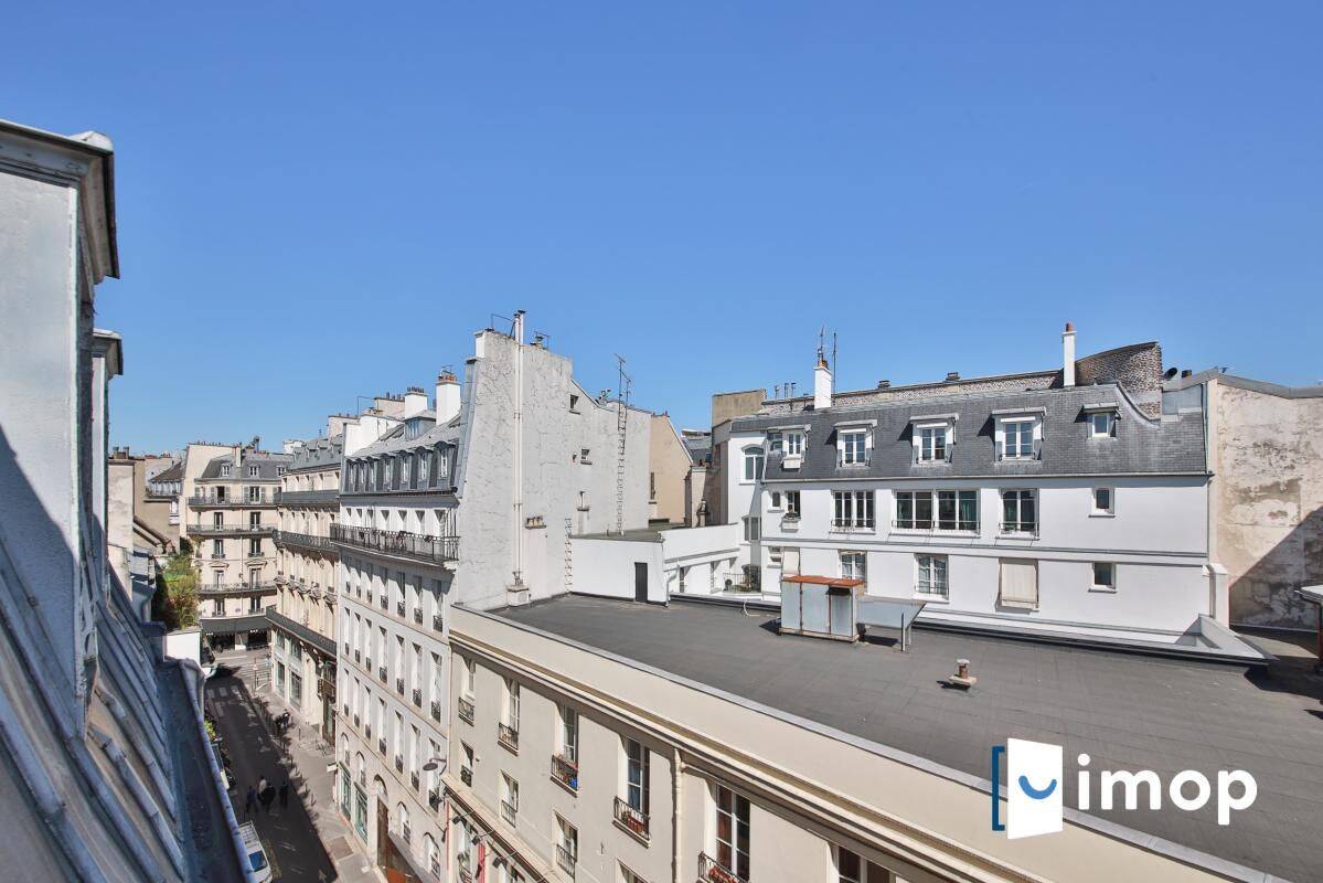 Appartement 1 pièce 27 m² · à Paris 2ème Arrondissement · 27 m² · 330 000 €