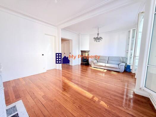 Appartement à vendre 315 000 € 4 pièces 2 chambres 72,5 m² Étage 1/4 Main de Fer Houilles 78800