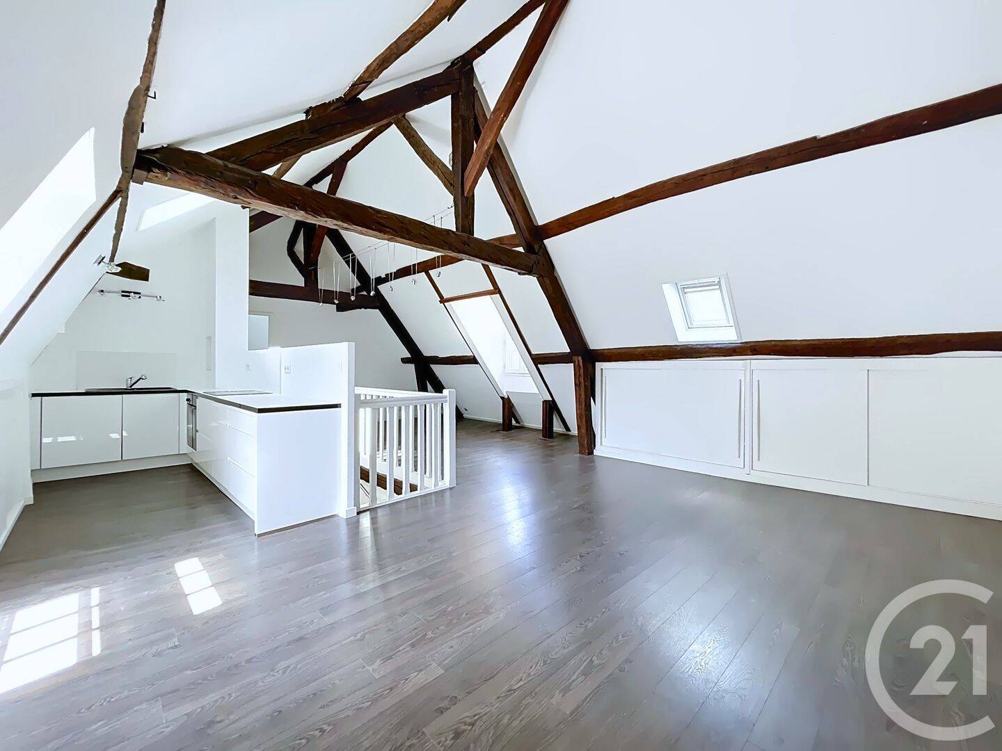 Appartement 2 pièces 51 m² · à Senlis · 51,4 m² · 233 000 €