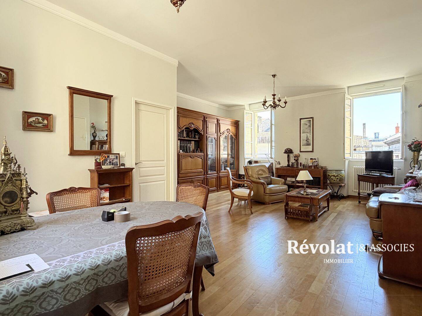 Appartement 4 pièces 94 m² · à Bordeaux · 94 m² · 609 000 €