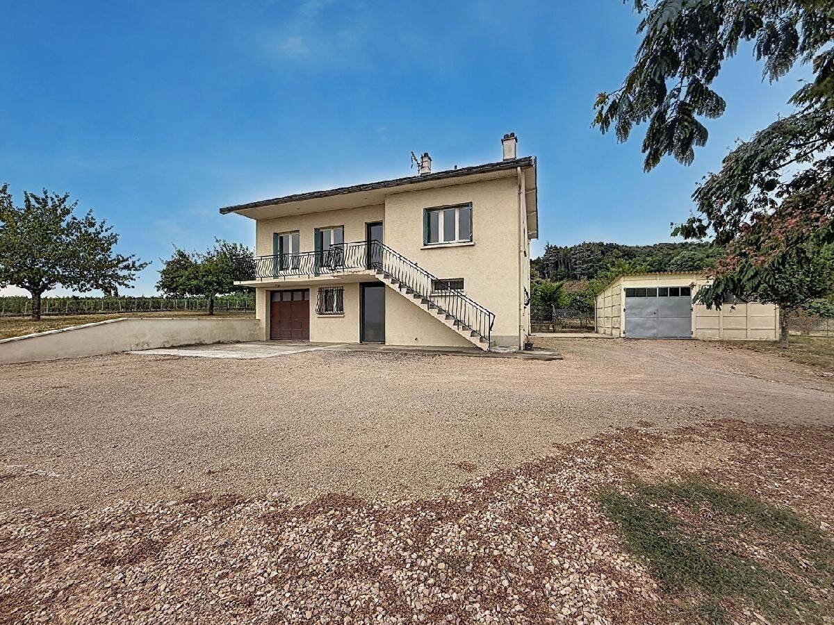 Maison 4 pièces 82 m² · à Viré · 82 m² · 189 000 €
