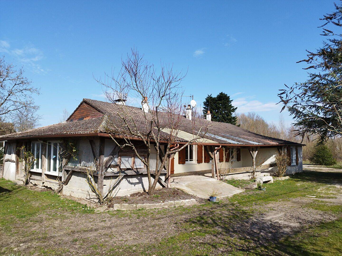 Maison 6 pièces 138 m² · à Gièvres · 138 m² · 106 000 €