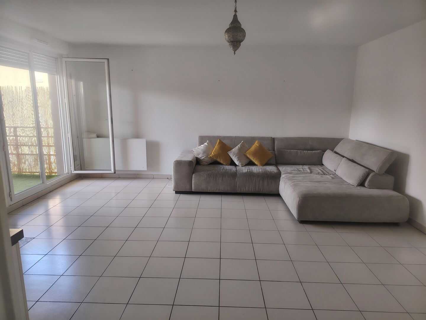 Appartement 3 pièces 65 m² · à Vénissieux · 65 m² · 1 000 €/mois