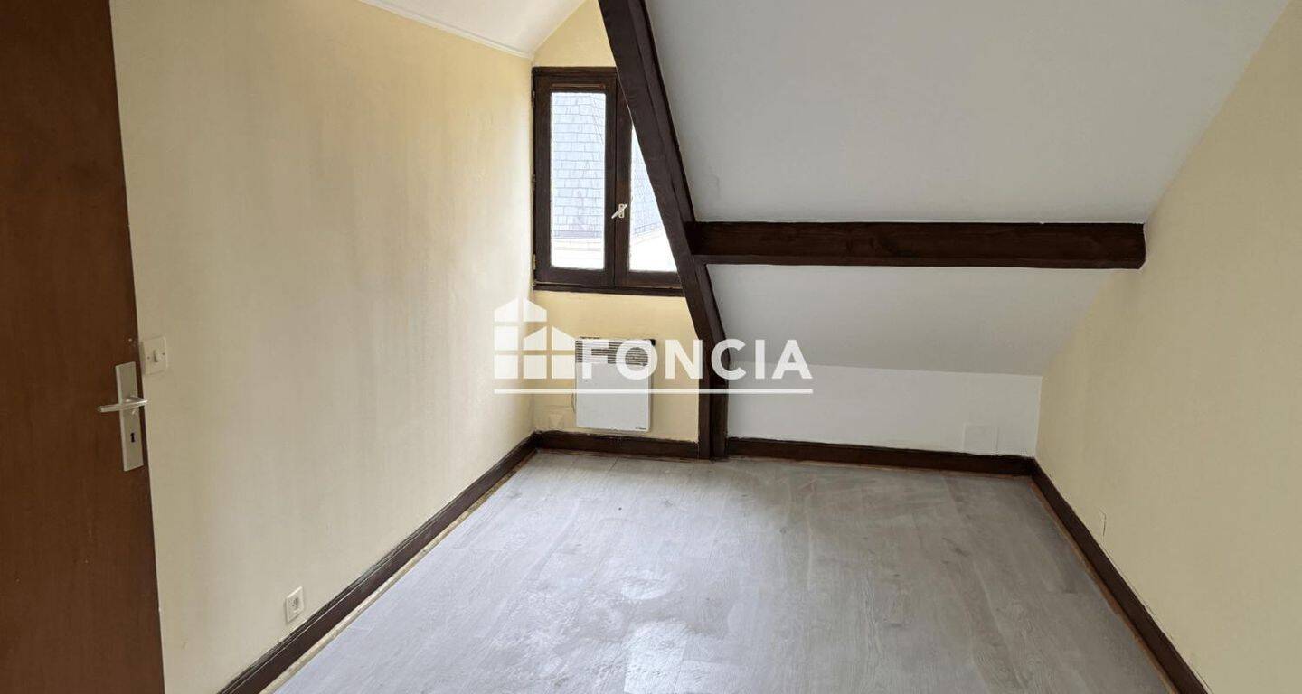 Appartement 3 pièces 41 m² · à Fontainebleau · 41 m² · 750 €/mois