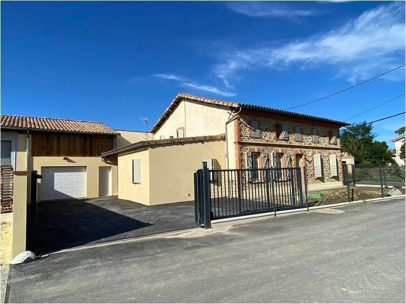 Maison 6 pièces 224 m² · à Grenade · 224 m² · 1 300 €