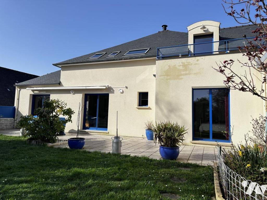 Maison 187 m² · à St Ave · 187 m² · 745 373 €