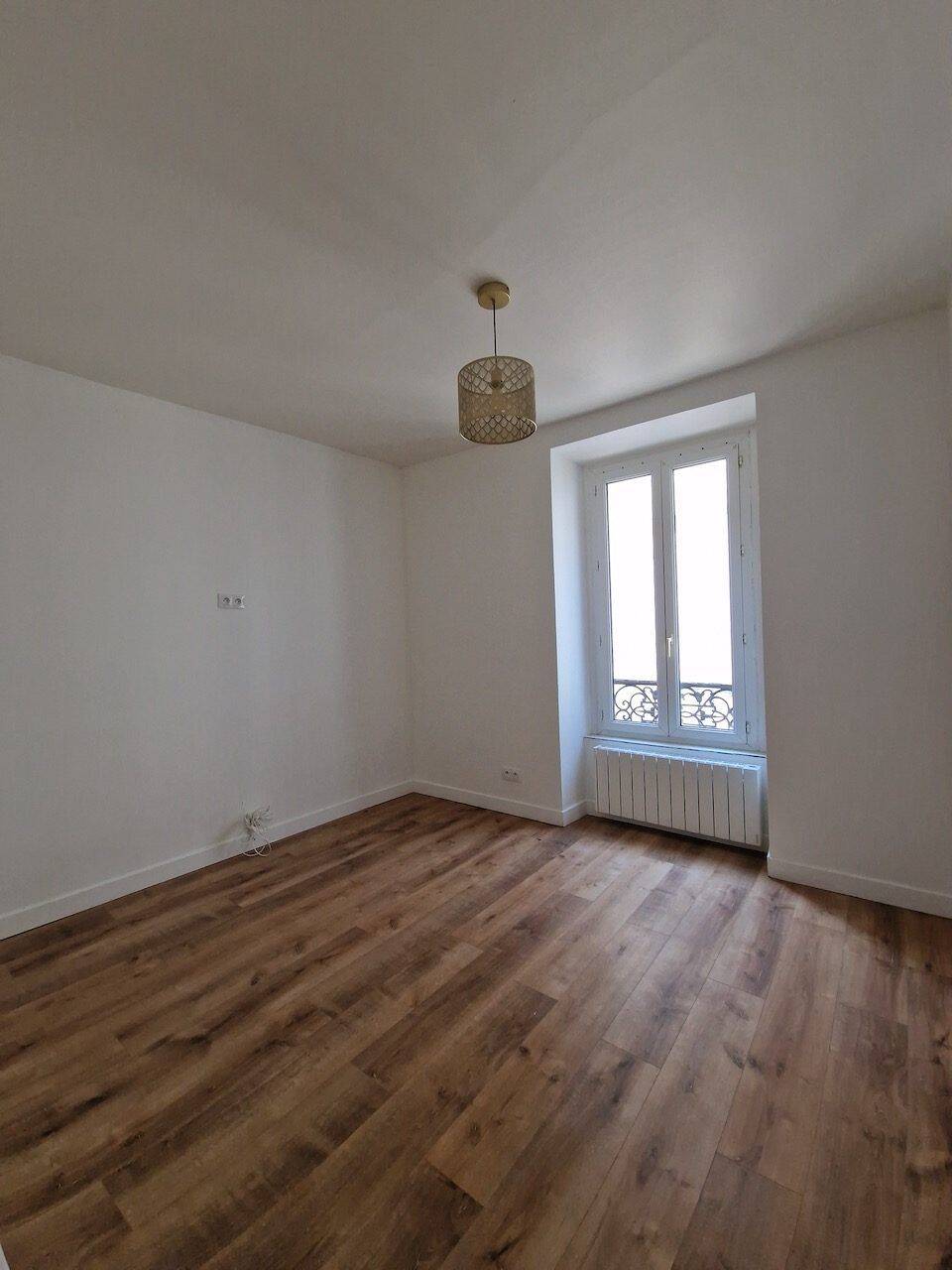 Appartement 2 pièces 28 m² · à Paris 17ème Arrondissement · 28,3 m² · 1 183 €/mois