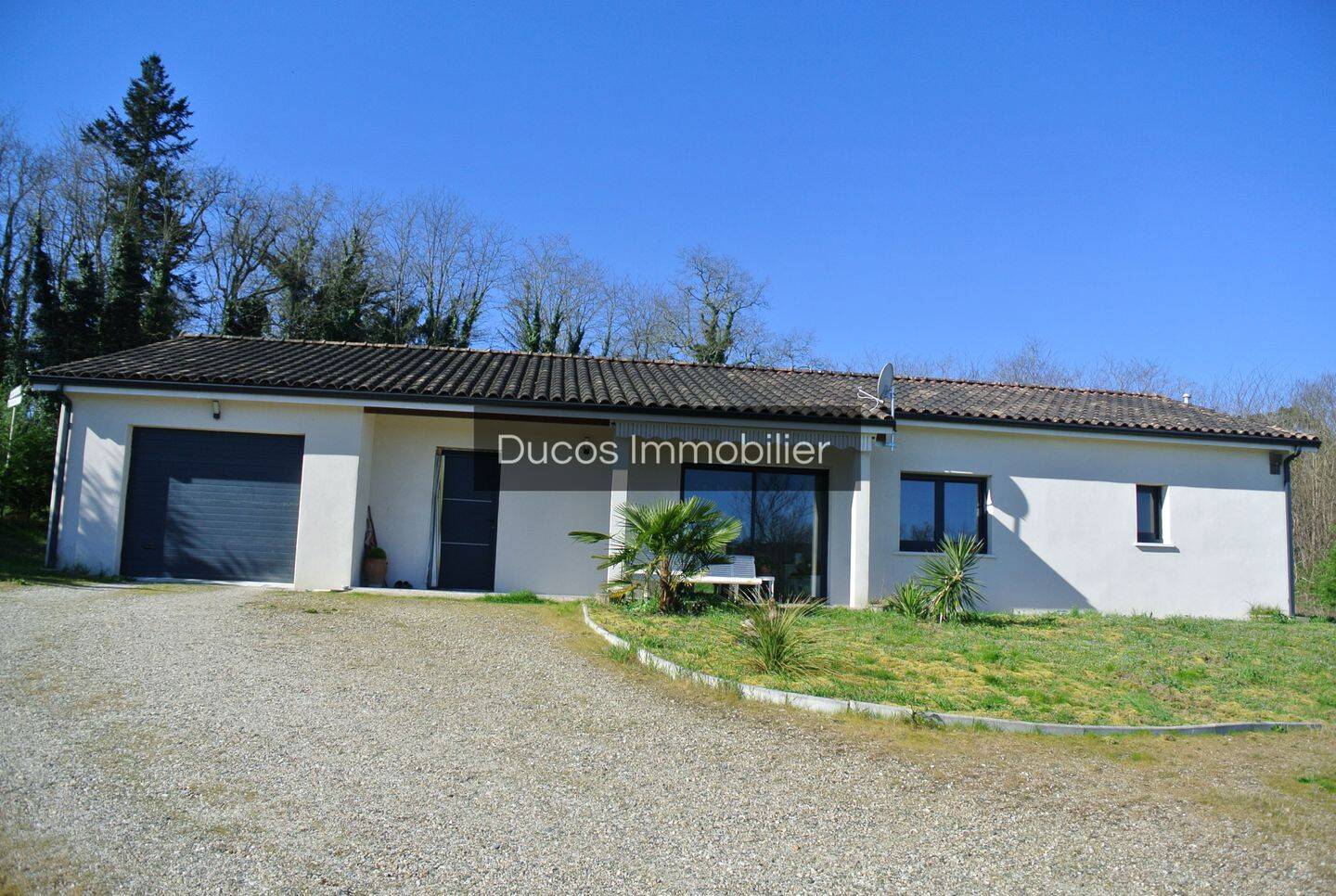 Maison 5 pièces 112 m² · à Casteljaloux · 112,2 m² · 1 130 €