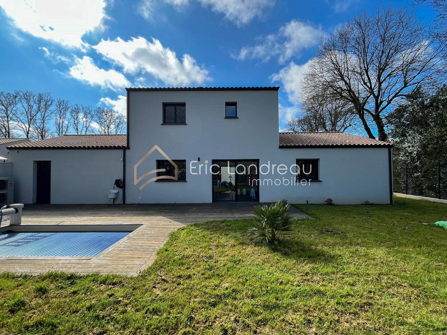 Maison 6 pièces 158 m² · à Sainte-Foy · 157,6 m² · 549 120 €