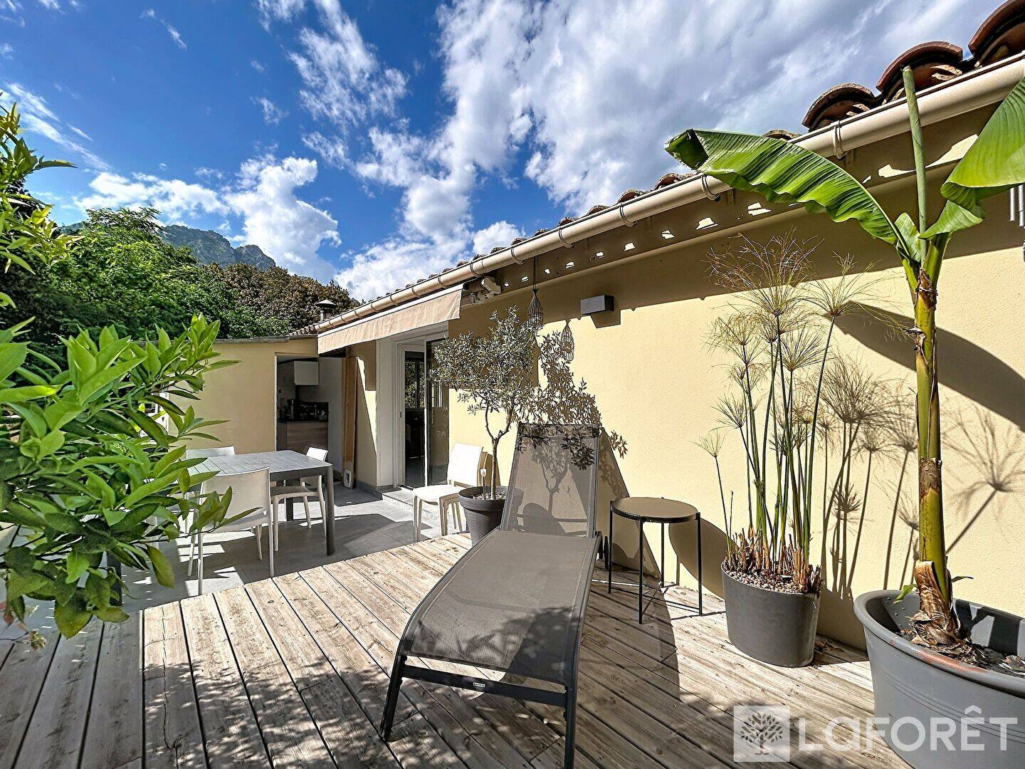 Appartement 4 pièces 127 m² · à Menton · 127 m² · 578 000 €