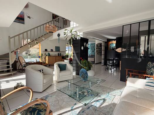 Maison à vendre 649 000 € 6 pièces 5 chambres 183 m² 471 m² de terrain Plage Sud Canet-en-Roussillon 66140