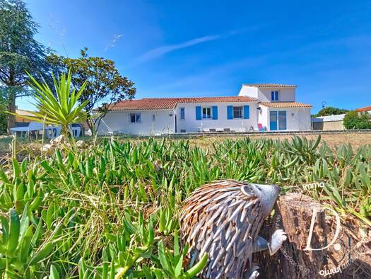 Villa à vendre 484 000 € 7 pièces 4 chambres 144 m² Roujan 34320