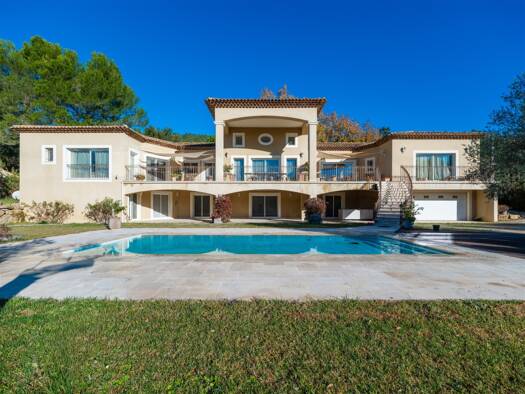 Maison à vendre 1 144 000 € 10 pièces 5 chambres 357,3 m² 2 840 m² de terrain Le Val 83143