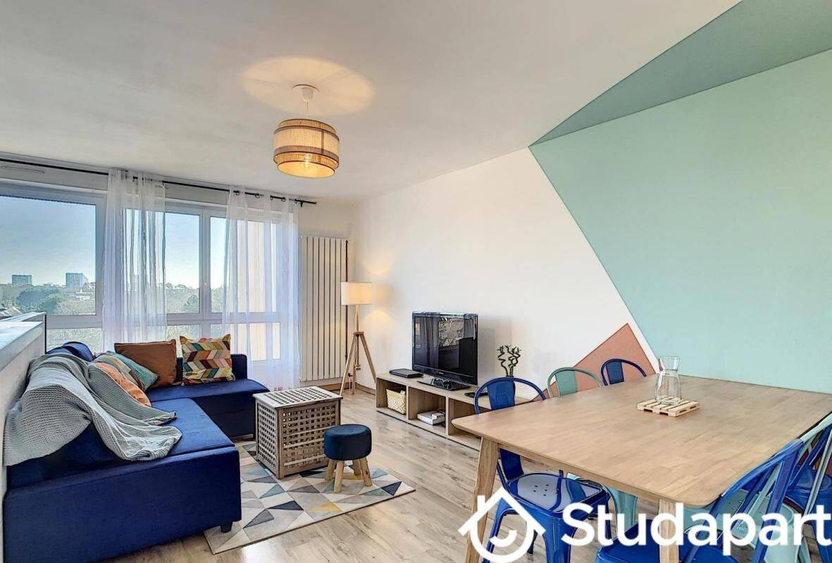 1 pièce 10 m² · à Brest · 10 m² · 425 €