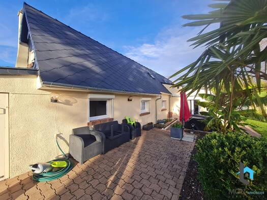 Maison à vendre 225 750 € 5 pièces 3 chambres 135 m² 1 795 m² de terrain Illiers-Combray 28120