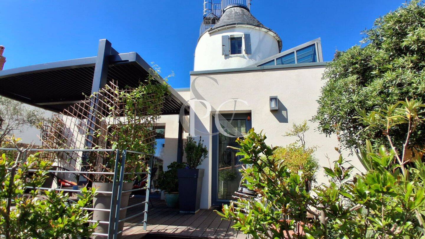 Maison 5 pièces 453 m² · à Les Sables-d'Olonne · 453 m² · 1 272 000 €