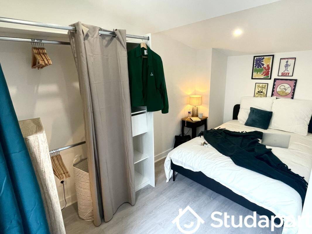 1 pièce 14 m² · à Clichy · 14 m² · 960 €