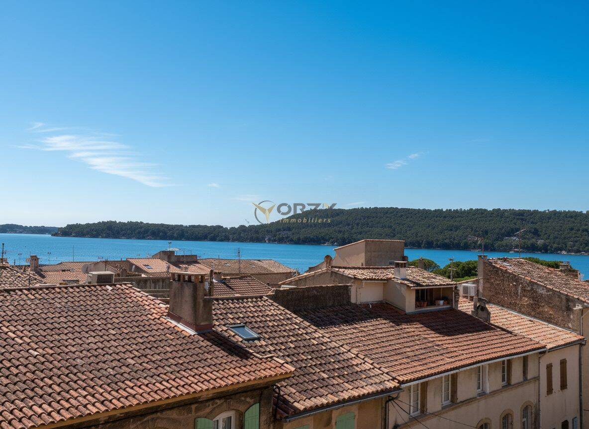 Appartement 1 pièce 39 m² · à Saint-Chamas · 39 m² · 96 000 €