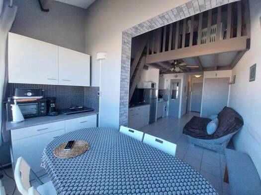 Appartement à vendre 131 000 € 2 pièces 1 chambre 33 m² Étage 2/2 Etangs et Plages Marseillan 34340