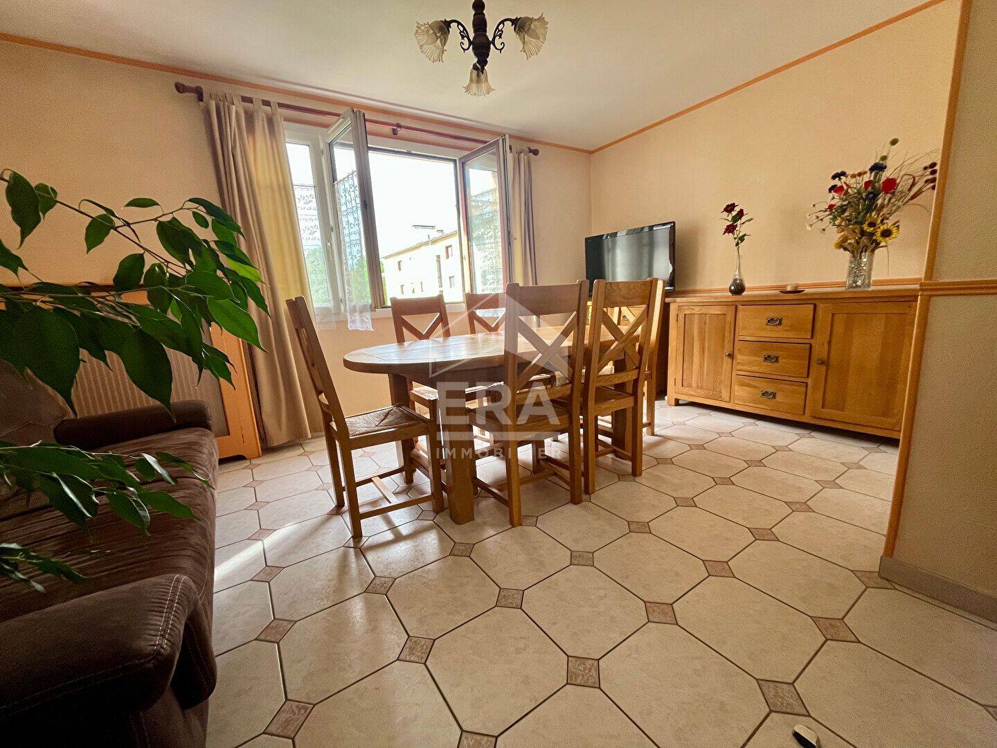 Appartement 3 pièces 58 m² · à Les Clayes-sous-Bois · 58 m² · 159 000 €