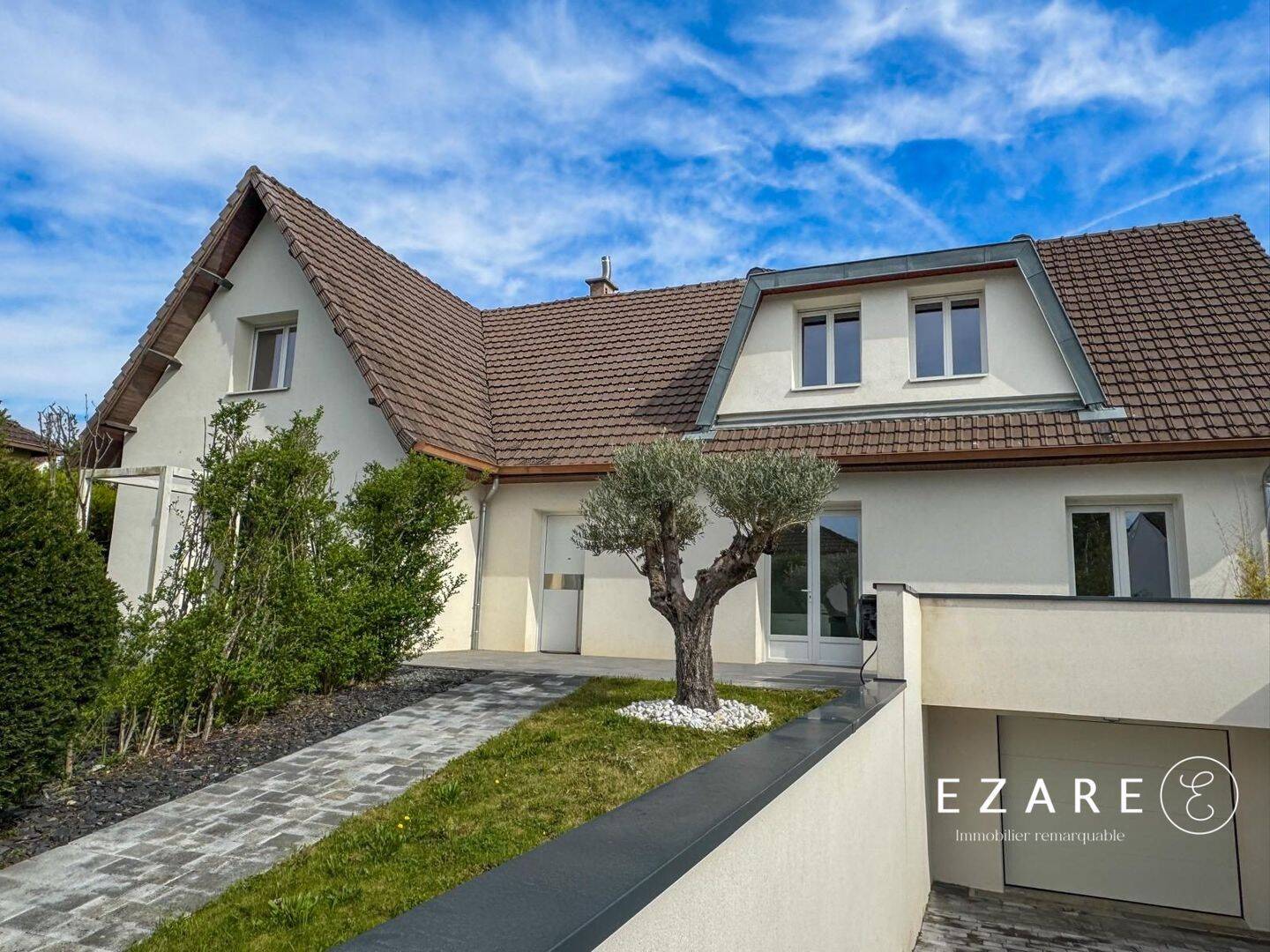 Maison 8 pièces 174 m² · à Dijon · 174 m² · 515 000 €