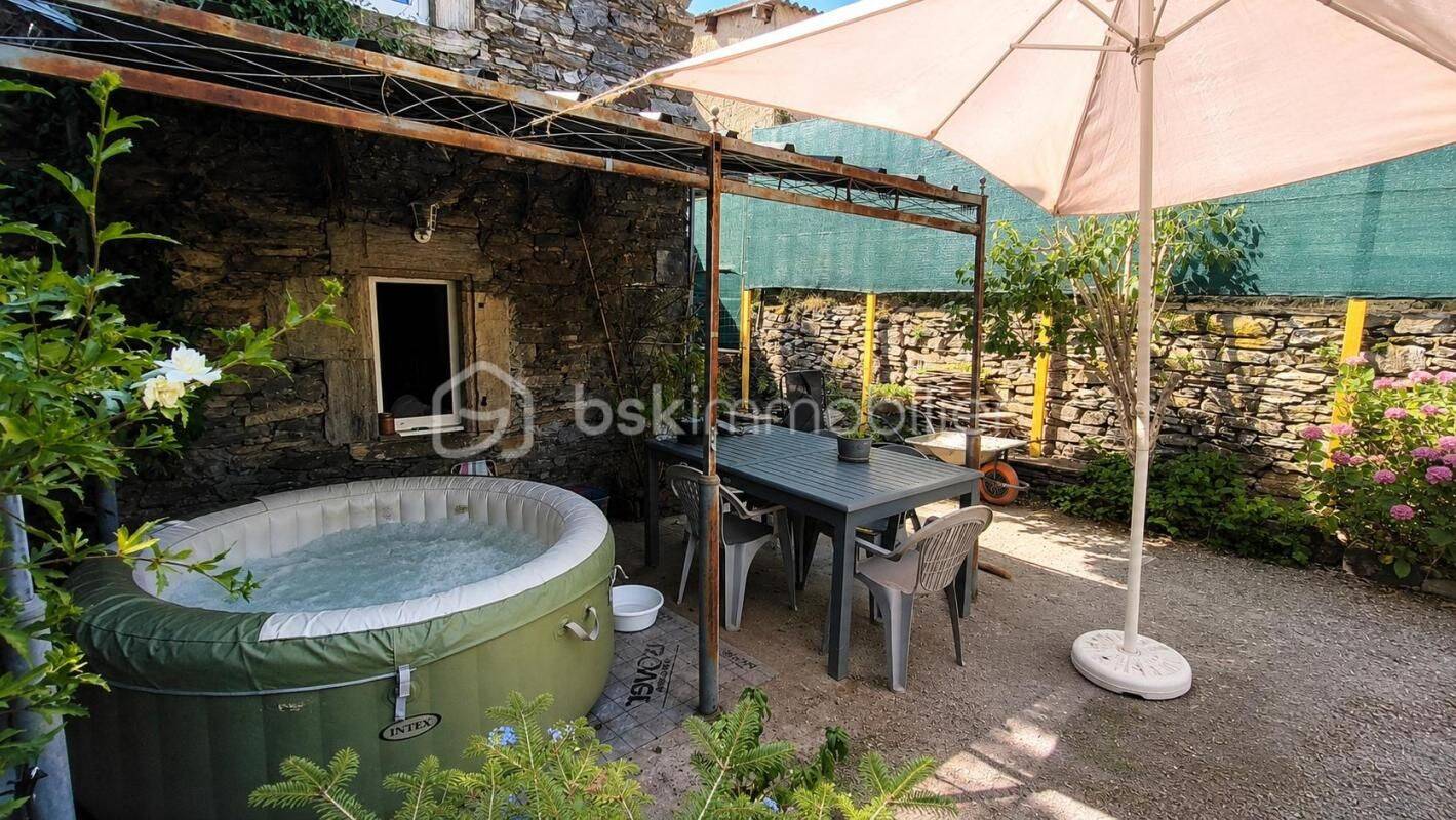 Maison 5 pièces 105 m² · à Saint-Pons-de-Thomières · 105 m² · 125 000 €