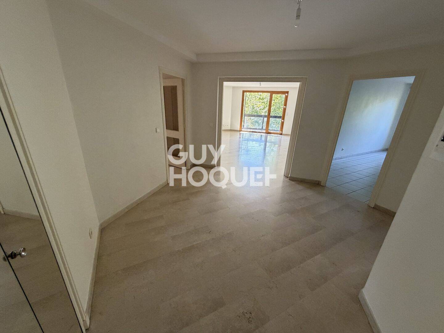 Appartement 4 pièces 132 m² · à Lyon 4ème Arrondissement · 131,9 m² · 2 188 €
